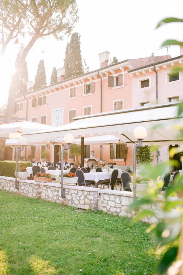 Bacco D'Oro Wine & Relais Hotel Mezzane di Sotto Exterior photo
