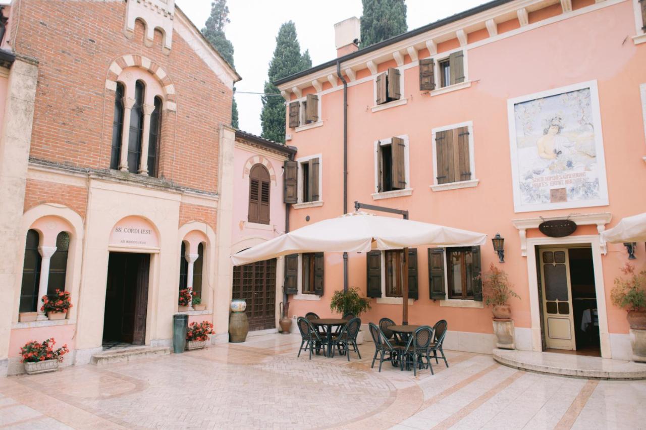 Bacco D'Oro Wine & Relais Hotel Mezzane di Sotto Exterior photo